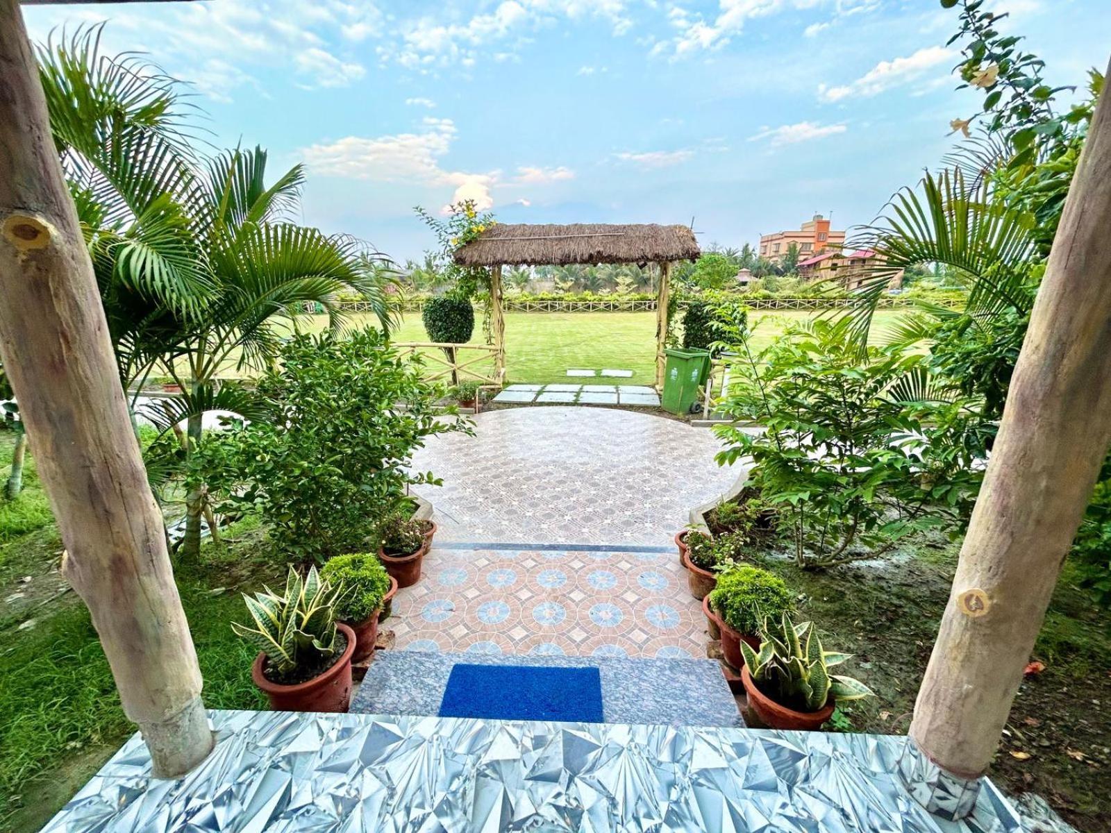 Palli Bangla Resort, Near Ruby Hospital, Anandapur Kalkutta Exterior foto