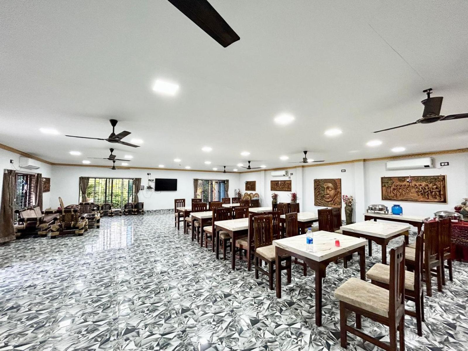 Palli Bangla Resort, Near Ruby Hospital, Anandapur Kalkutta Exterior foto