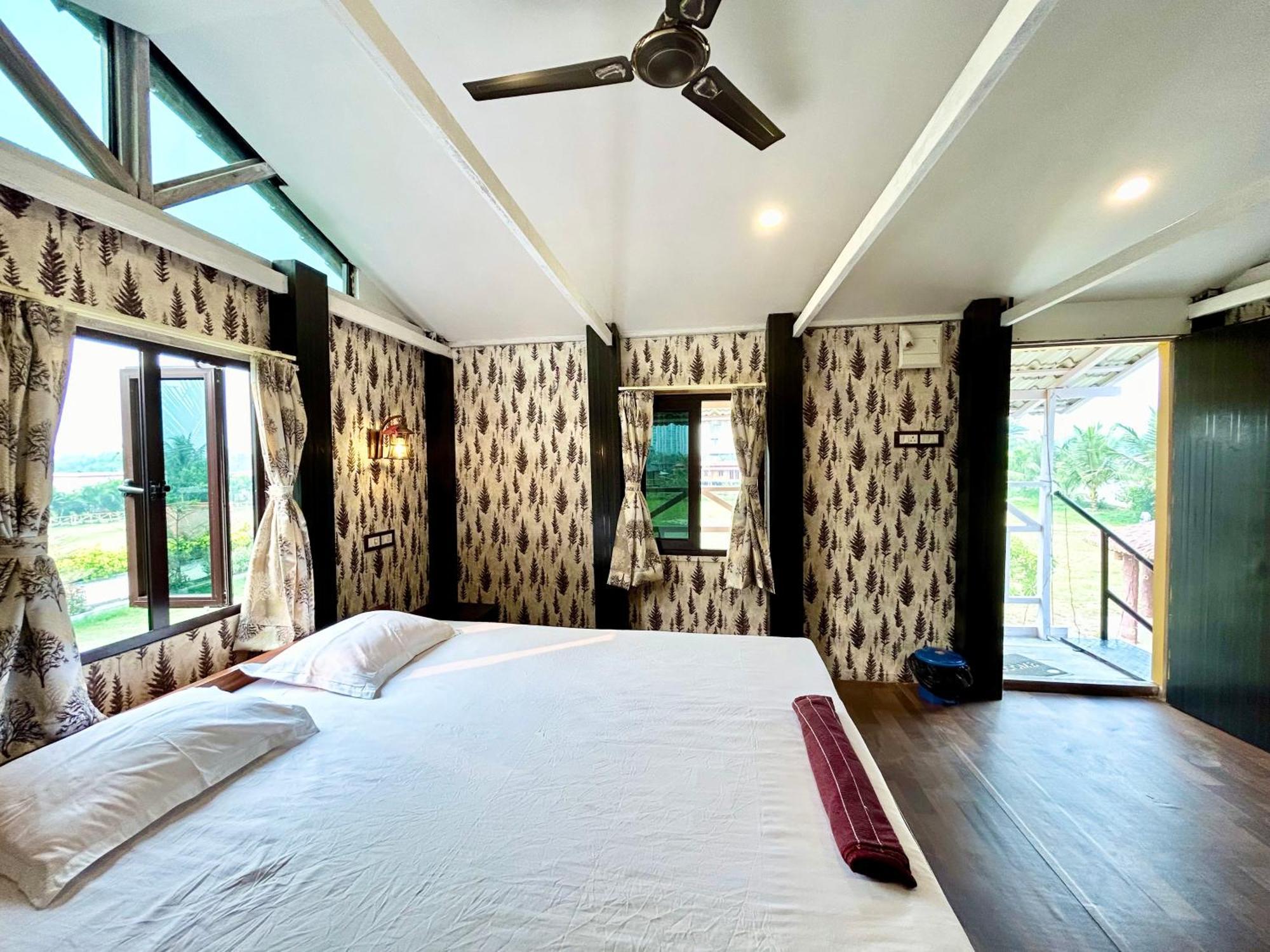 Palli Bangla Resort, Near Ruby Hospital, Anandapur Kalkutta Exterior foto